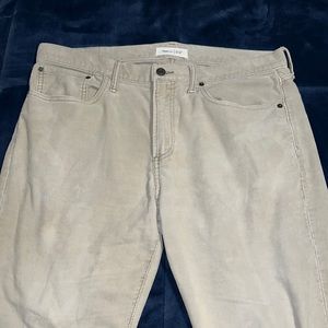 Men’s Gap 1989 Slim Corduroy Pants (34x34)